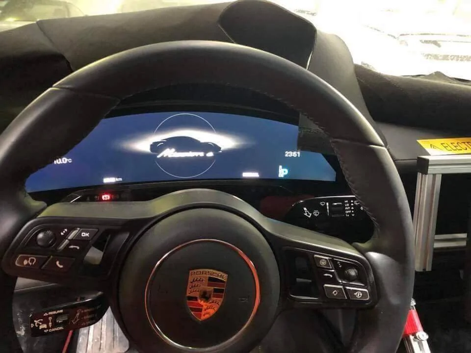 Porsche Taycan Taycan interior spied with huge full digital dashboard porsche-taycan-interior-spied-shows-massive-digital-dashboard-128094_1