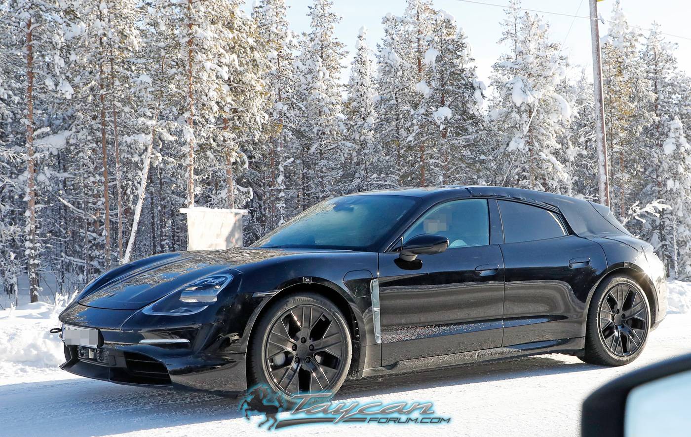 Porsche Taycan Porsche Taycan Sport Turismo Wagon Caught Winter Testing in Sweden Porsche Taycan Sport Turismo 3