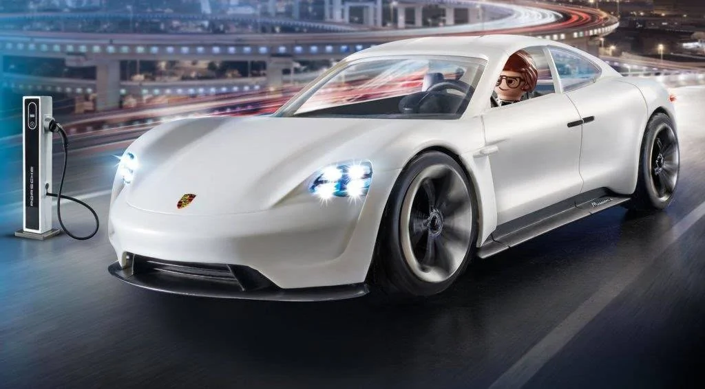 Porsche Taycan Playmobil Mission E porsche-taycan-merch-e1549484516666-1024x566