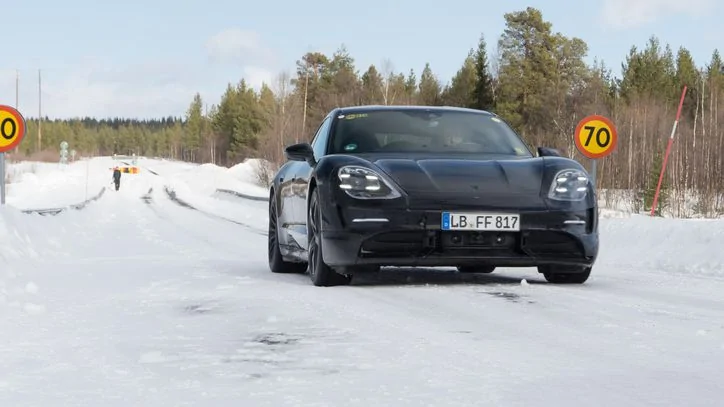 Porsche Taycan CNET Rides & Reviews Top-Trim Porsche Taycan "Turbo" 2020-porsche-taycan-first-ride-61-of-78