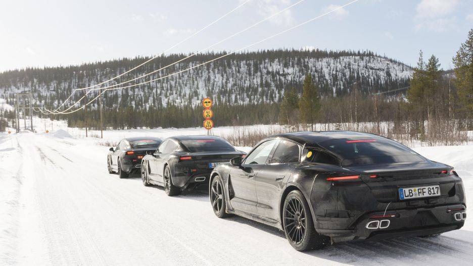 Porsche Taycan CNET Rides & Reviews Top-Trim Porsche Taycan "Turbo" 2020-porsche-taycan-first-ride-41-of-78