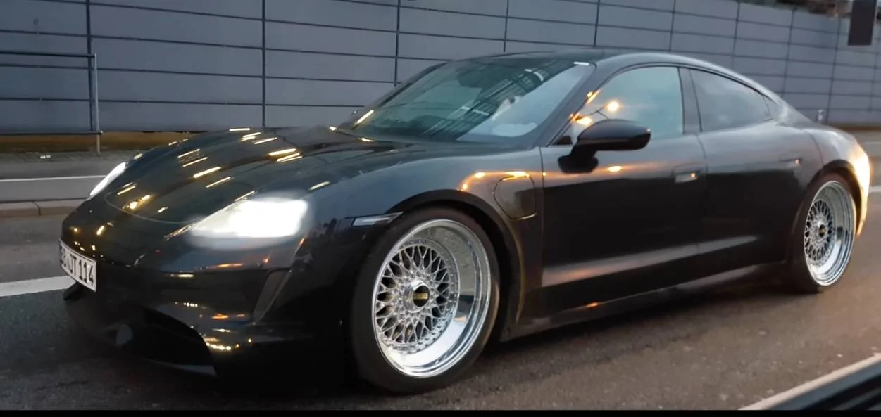 Porsche Taycan Taycan drops camo revealing headlights, tail lights, rear side window 123