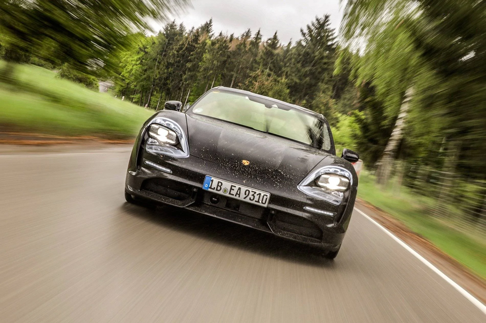 Porsche Taycan Automobile Mag Taycan review: The Porsche Taycan Turbo Redefines Speed and Acceleration Porsche-Taycan
