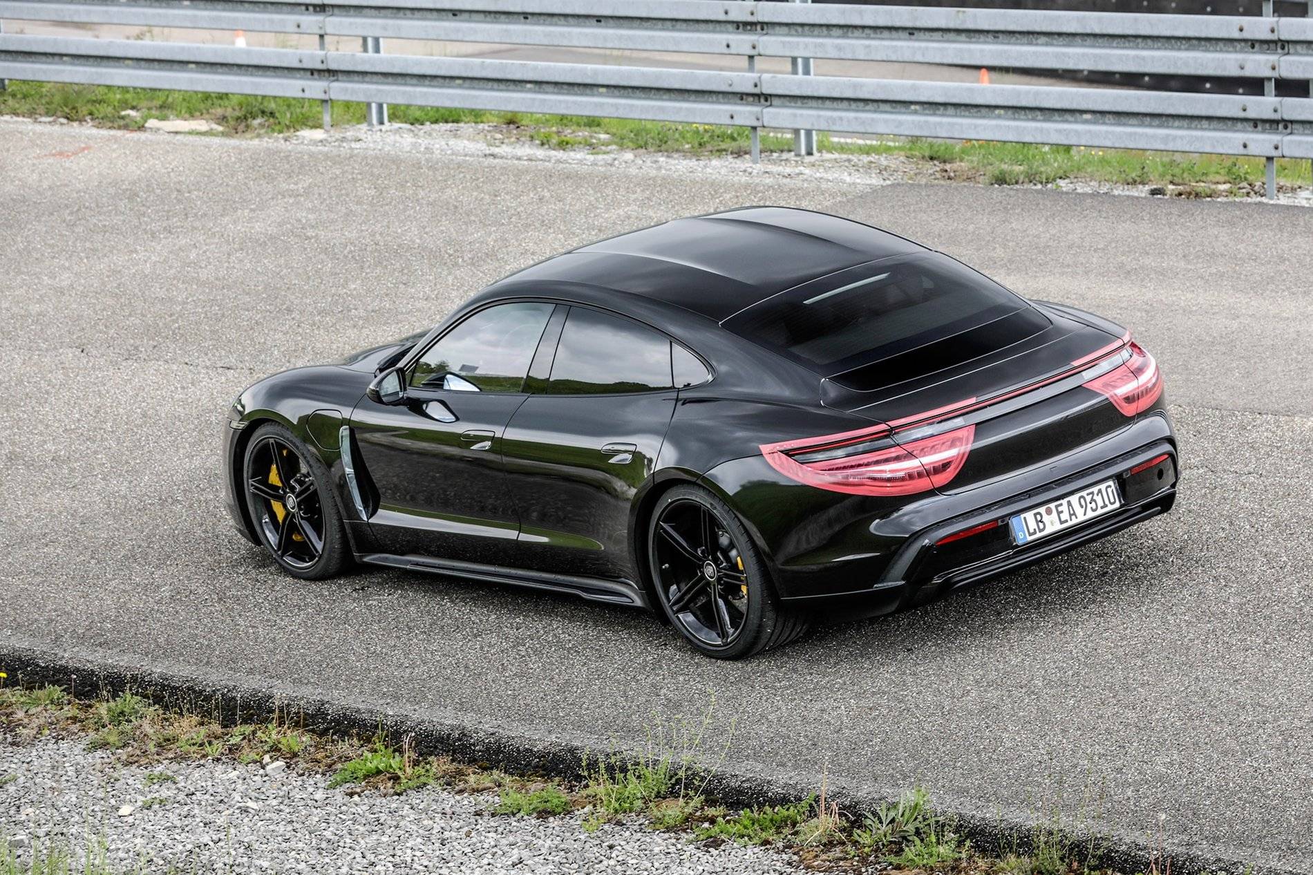Porsche Taycan Automobile Mag Taycan review: The Porsche Taycan Turbo Redefines Speed and Acceleration Porsche-Taycan-04