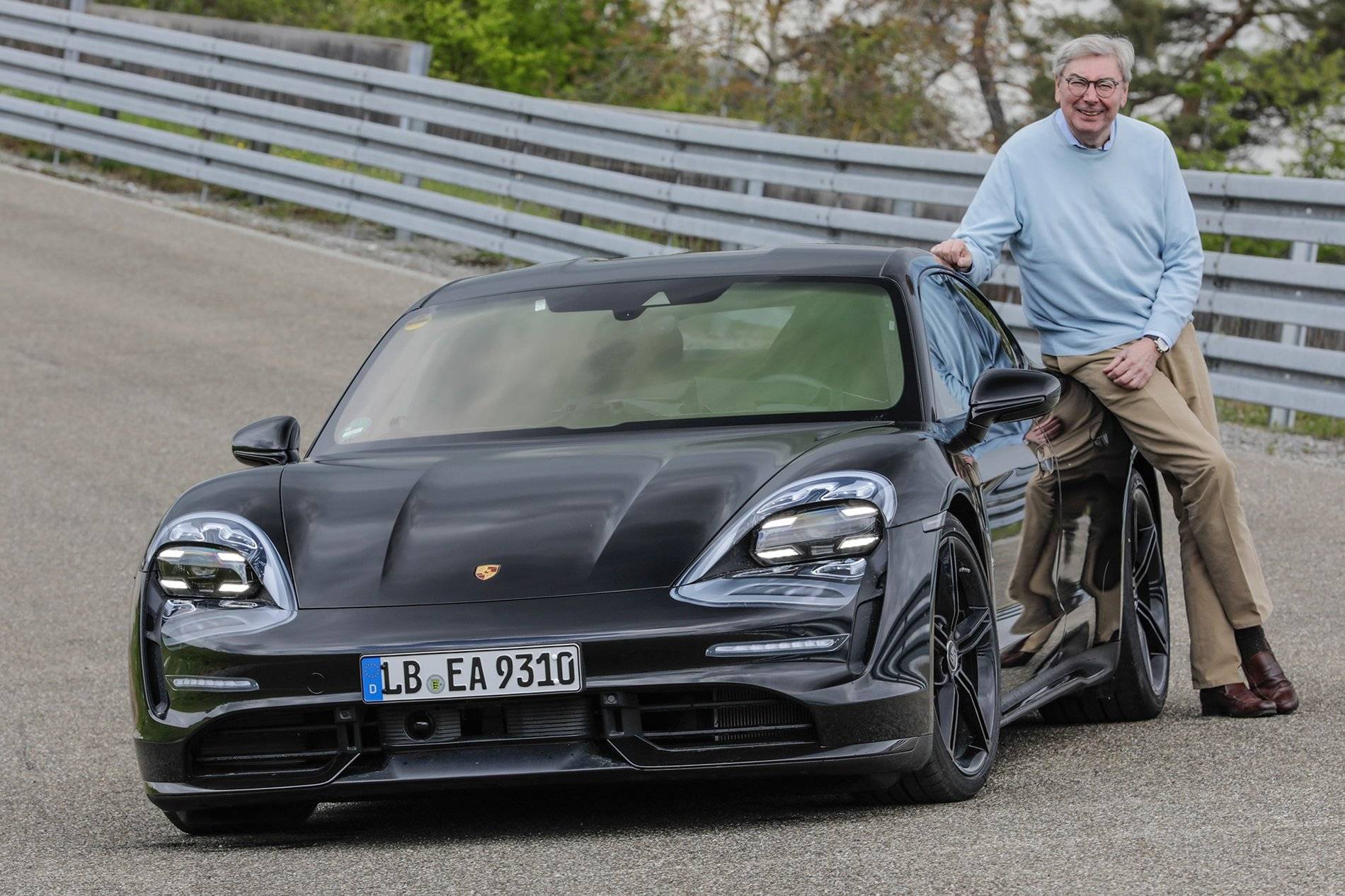 Porsche Taycan Automobile Mag Taycan review: The Porsche Taycan Turbo Redefines Speed and Acceleration Porsche-Taycan-07