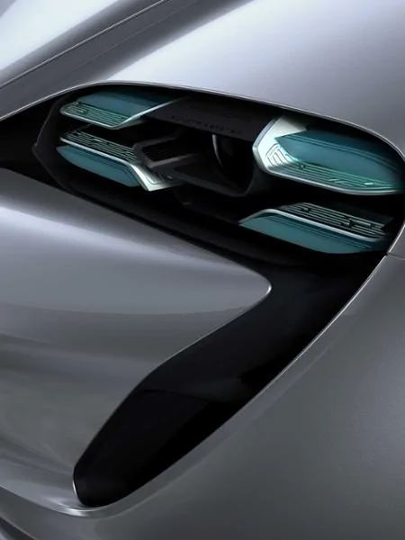 Porsche Taycan Headlight Design upload_2019-6-28_9-22-28