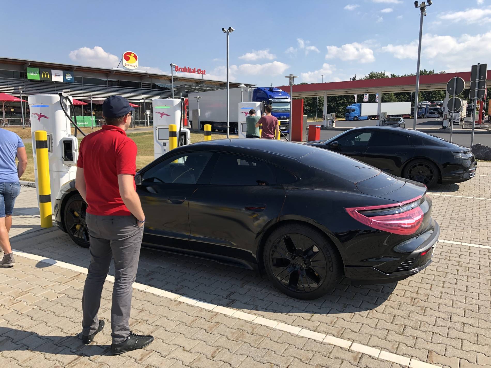 Porsche Taycan 2020 Porsche Taycan spy pics & videos filegskt0