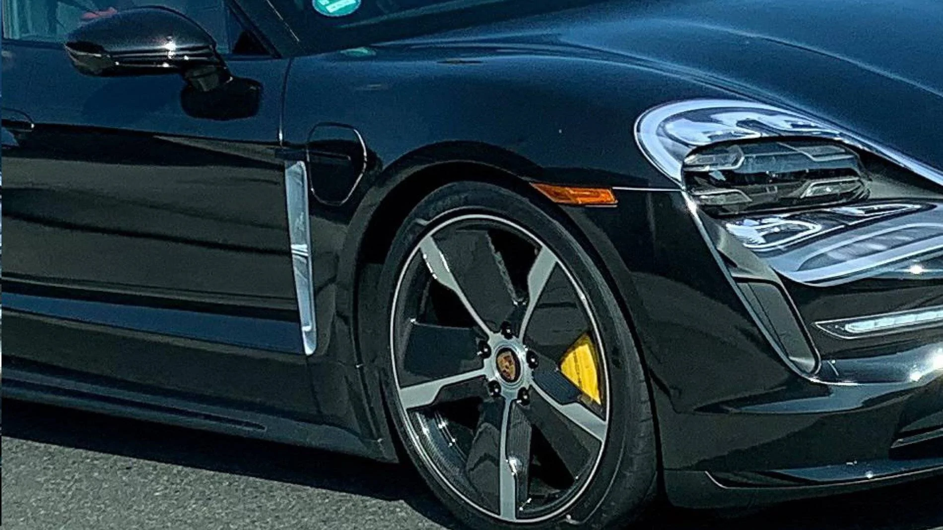 Porsche Taycan Taycan Rims. Clip_2