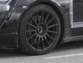 Porsche Taycan Taycan Rims. porsche-taycan-mule-c819830072018082243_2~2