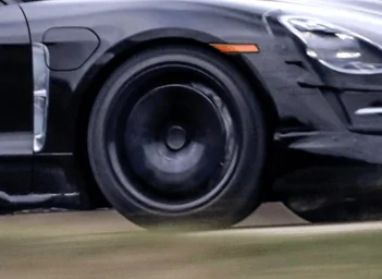 Porsche Taycan Taycan Rims. porsche-taycan-2019-1~2