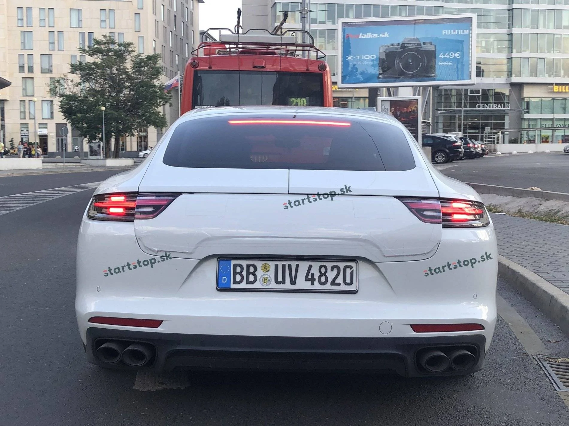 Porsche Taycan 2020 Porsche Taycan spy pics & videos IMG_8696
