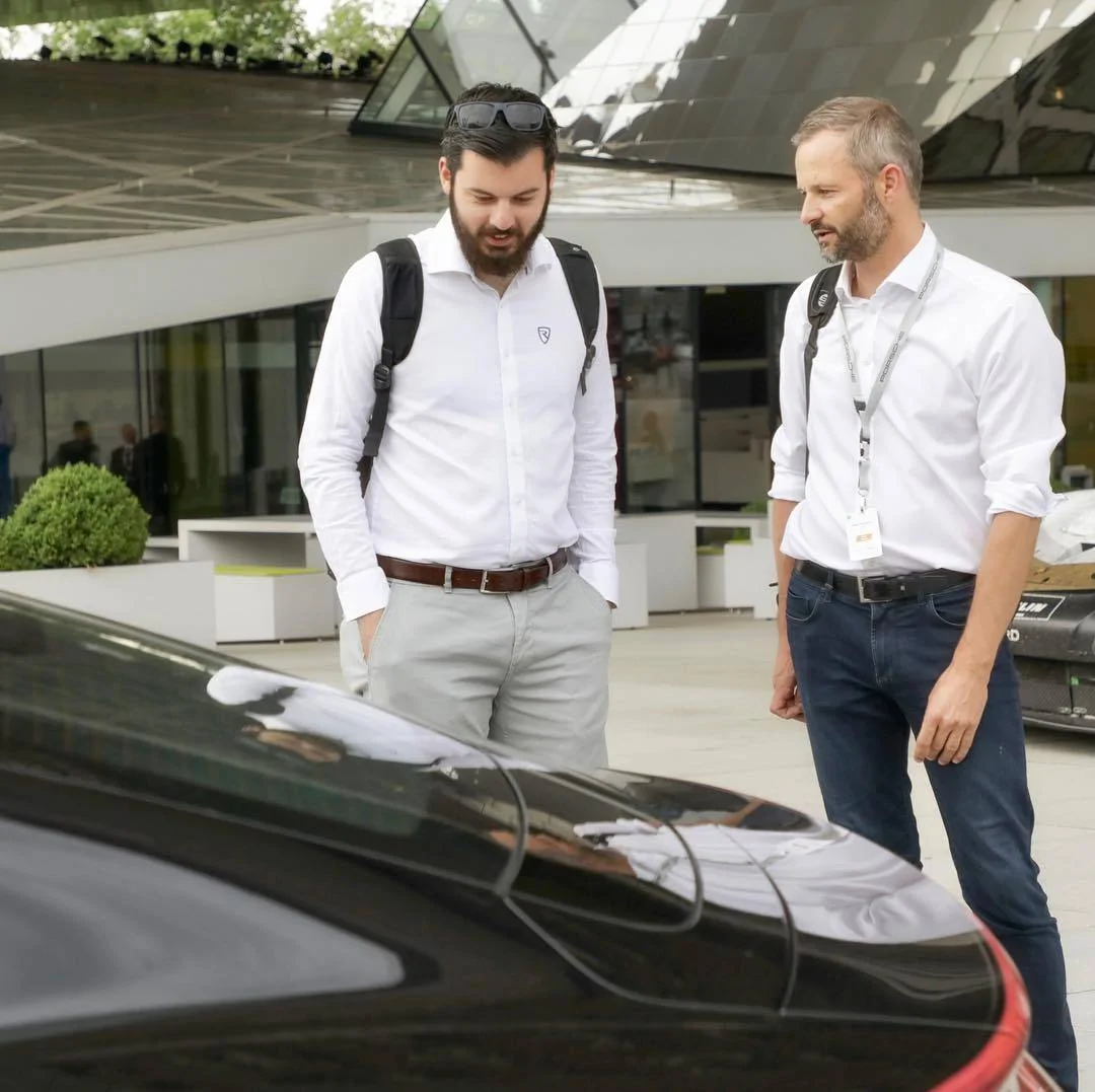 Porsche Taycan Taycan Q&A 66260948_678930945955410_726294871780529674_n