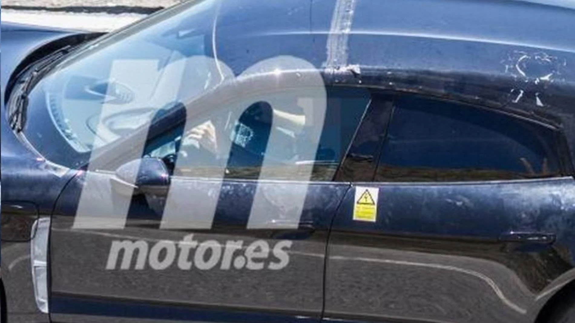 Porsche Taycan 2021 Cross Turismo Spy Pics. Clip_25