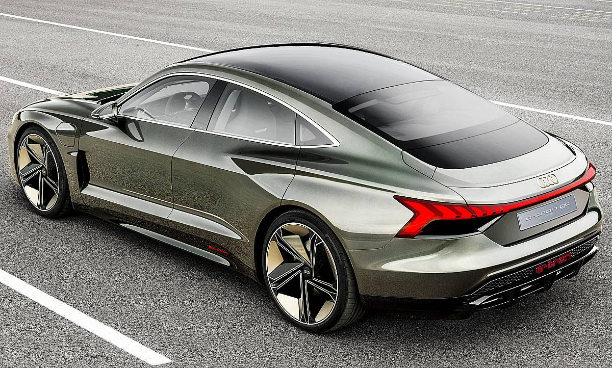 Porsche Taycan 2020 Porsche Taycan spy pics & videos audi-e-tron-gt-2020-06