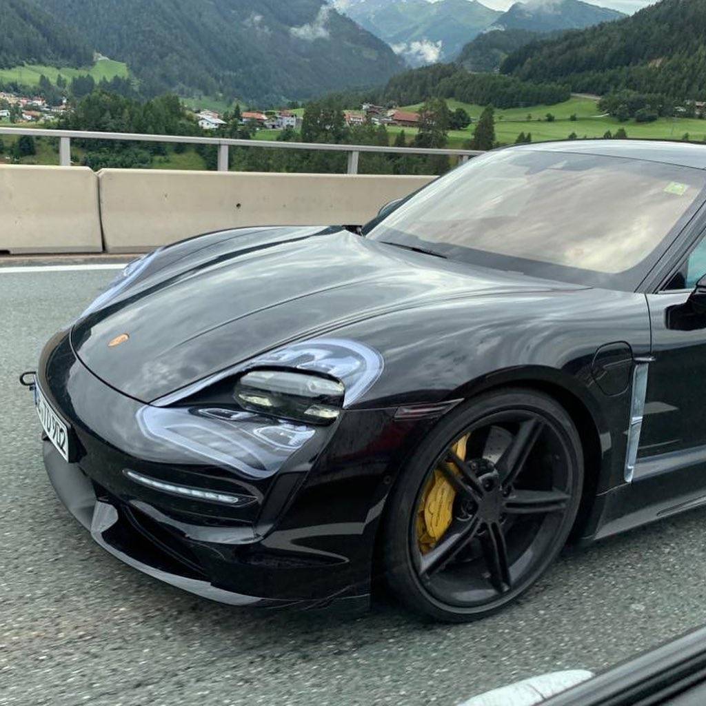 Porsche Taycan 2020 Porsche Taycan spy pics & videos 67646800_481945262383525_1936117789117471344_n