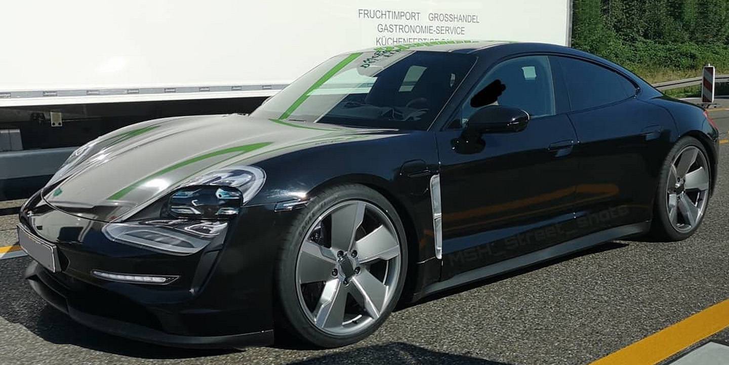 Porsche Taycan 2020 Porsche Taycan spy pics & videos 67503598_708406356249633_7546082672686762895_n copy