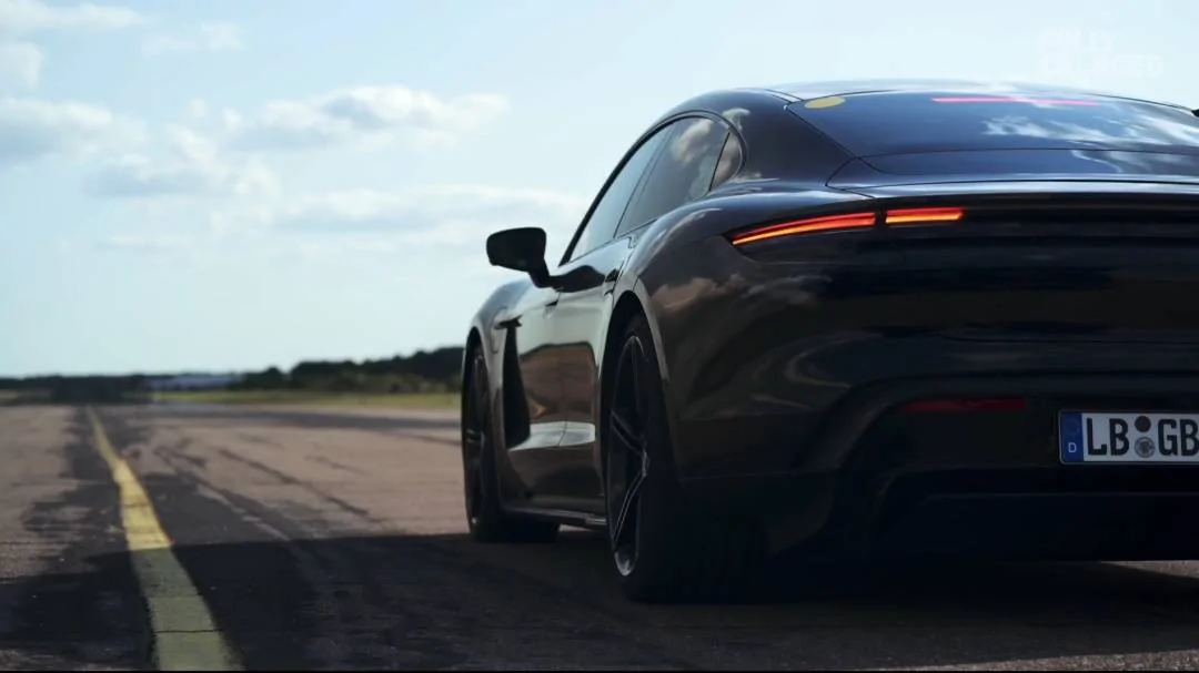 Porsche Taycan 2020 Porsche Taycan spy pics & videos p26mjxy