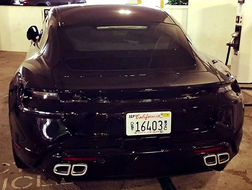 Porsche Taycan 2020 Porsche Taycan spy pics & videos 20190819_134816