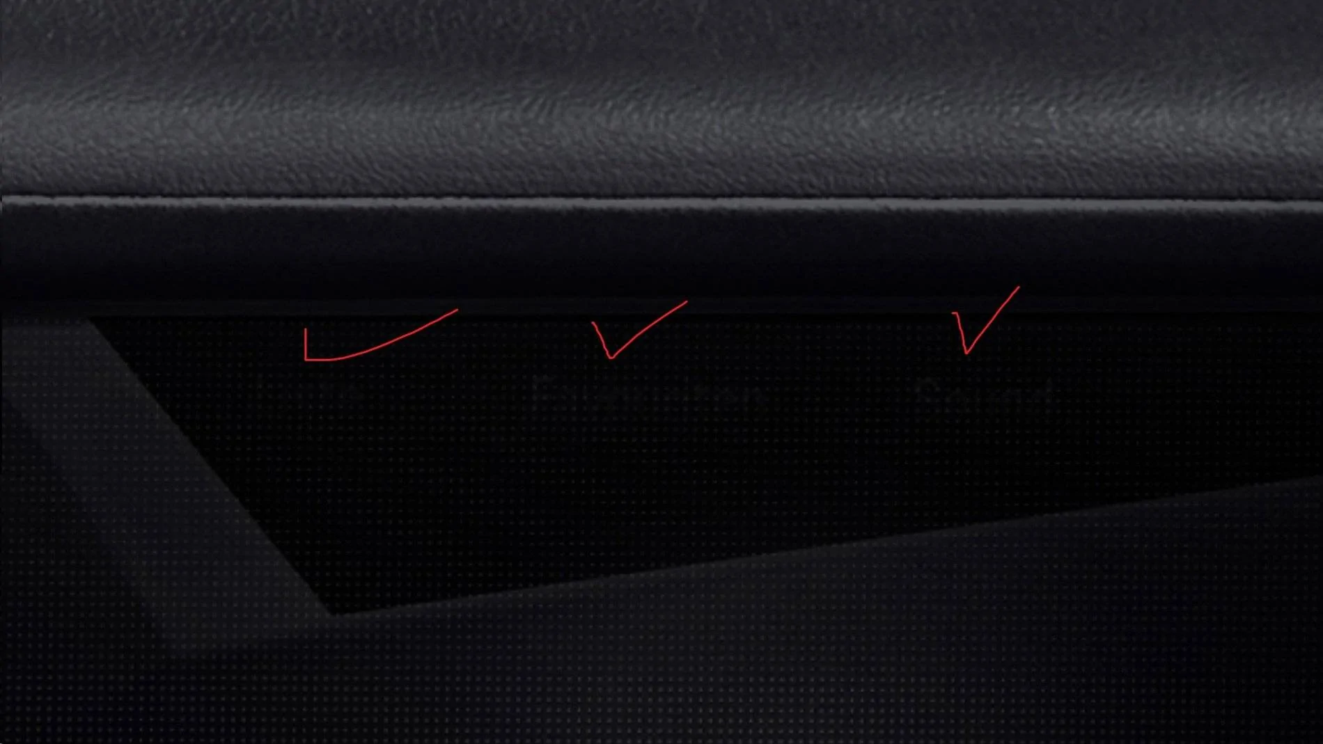 Porsche Taycan Taycan Interior Dash Clip_5