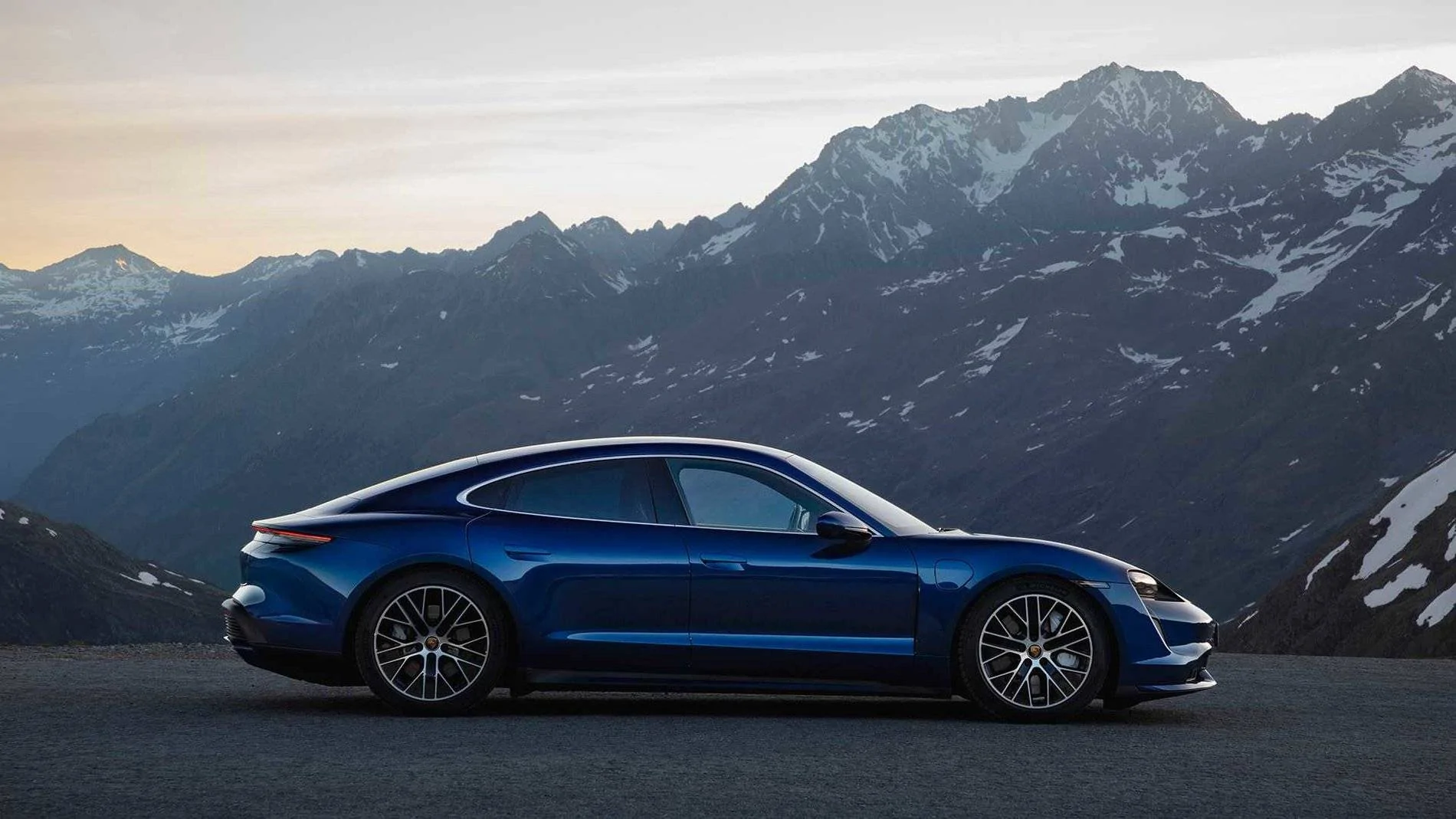 Porsche Taycan Porsche Taycan World Reveal. Watch Live Feed and React Here 2020-porsche-taycan (2)