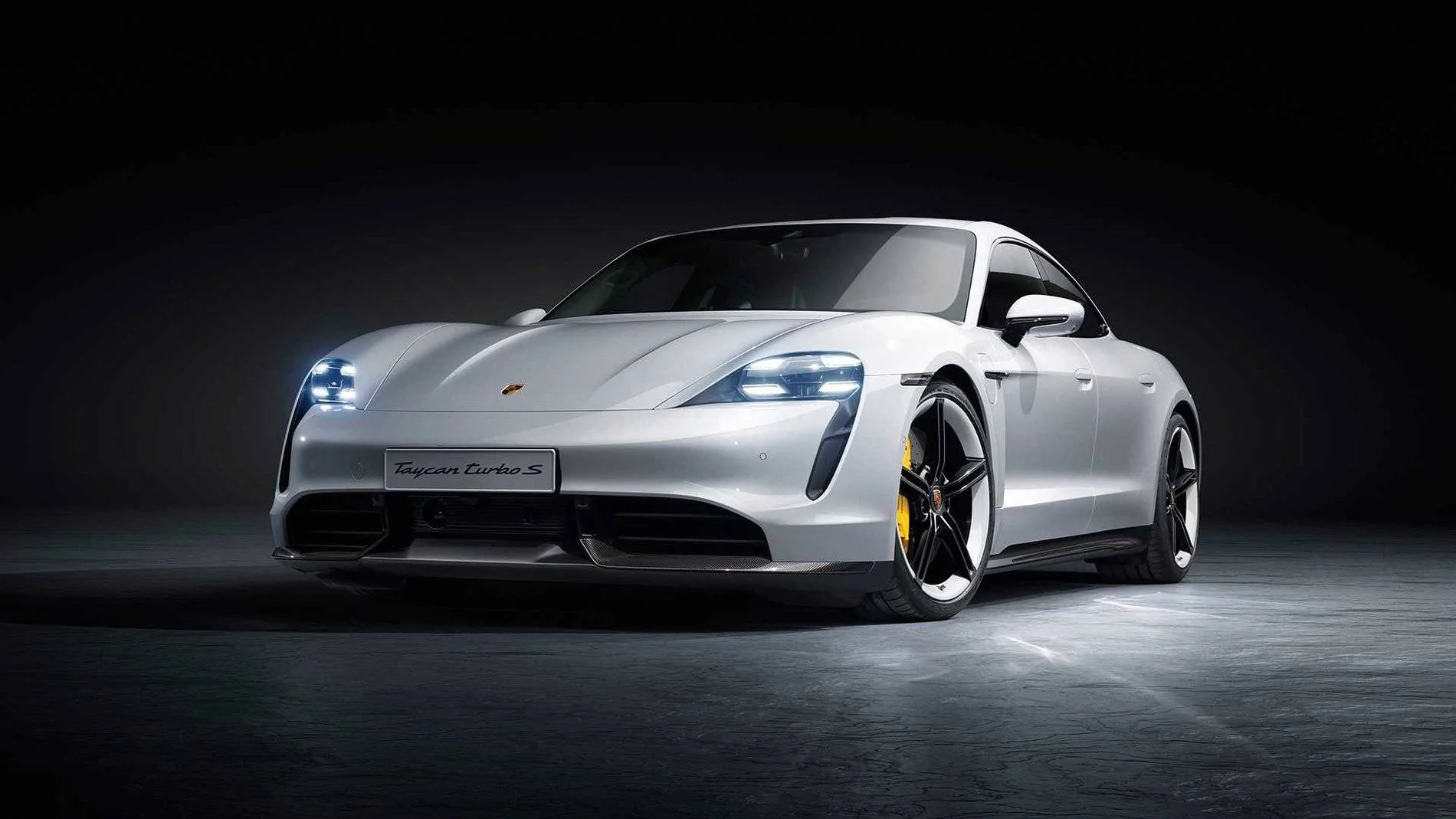 Porsche Taycan Porsche Taycan World Reveal. Watch Live Feed and React Here 2020-porsche-taycan (7)