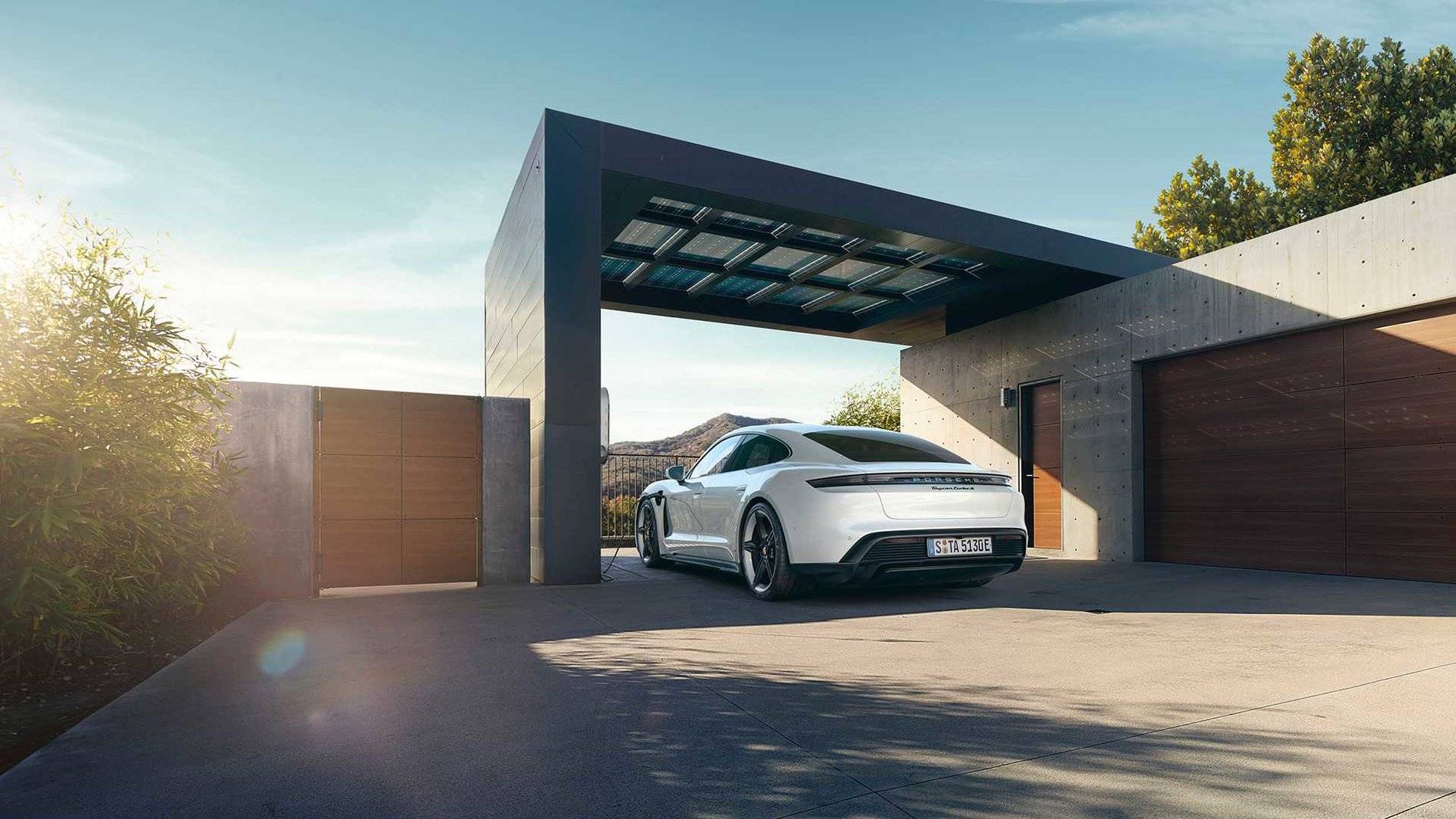 Porsche Taycan Porsche Taycan World Reveal. Watch Live Feed and React Here 2020-porsche-taycan (13)