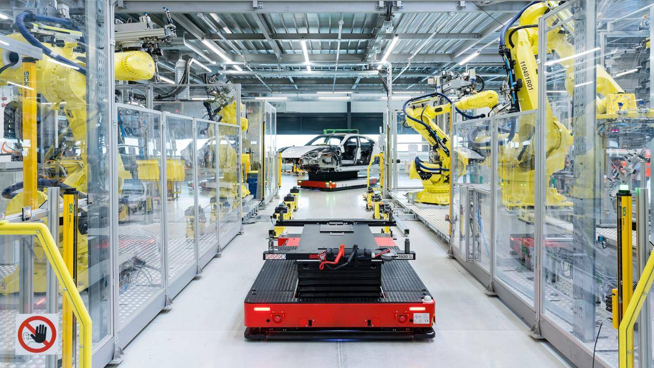 Porsche Taycan Official: Tayan Production will begin on time - September 9 low_taycan_factory_zuffenhausen_2019_porsche_a