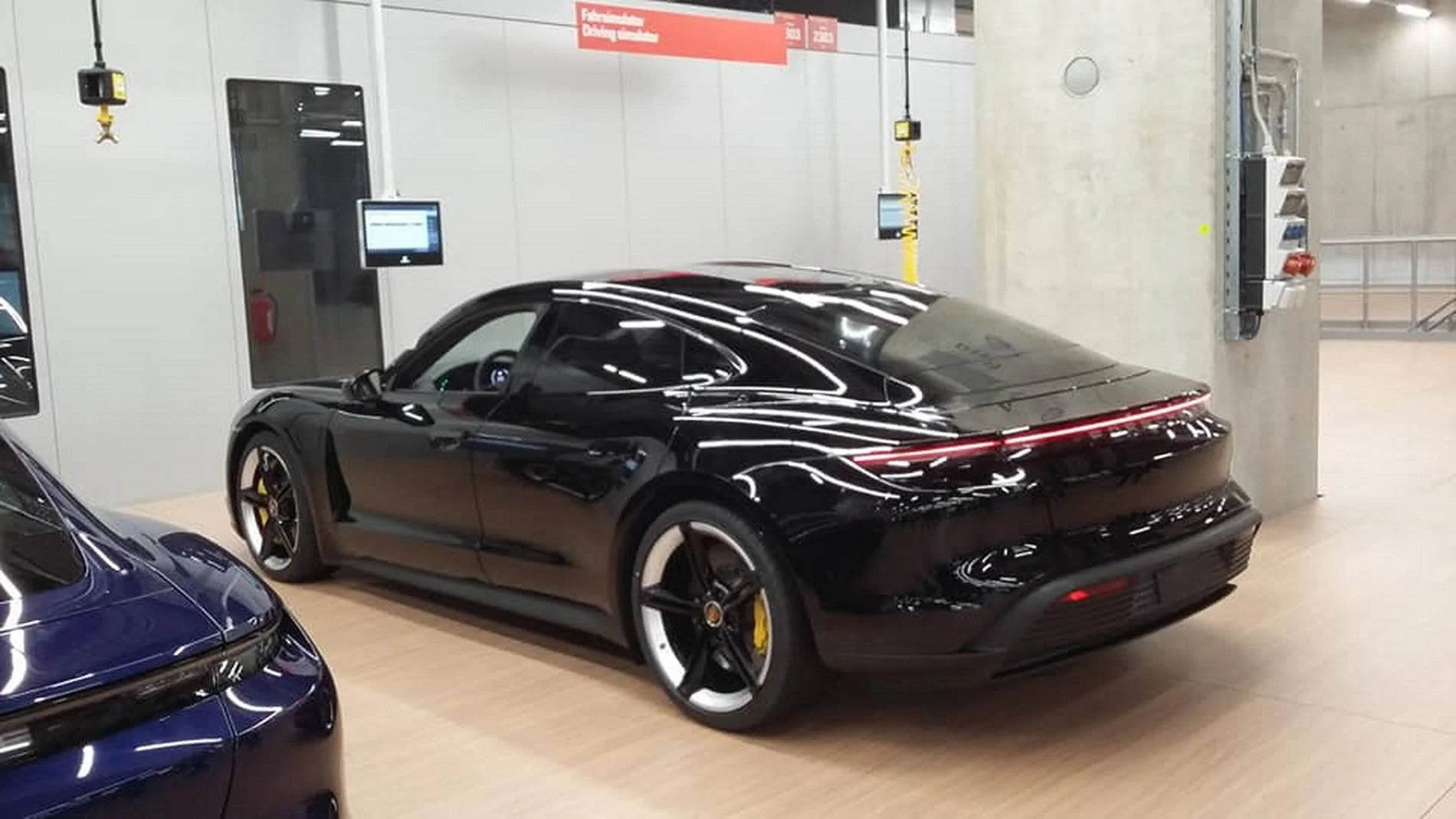 Porsche Taycan Official: Tayan Production will begin on time - September 9 69647990_1233229076856309_5365785071905144832_n