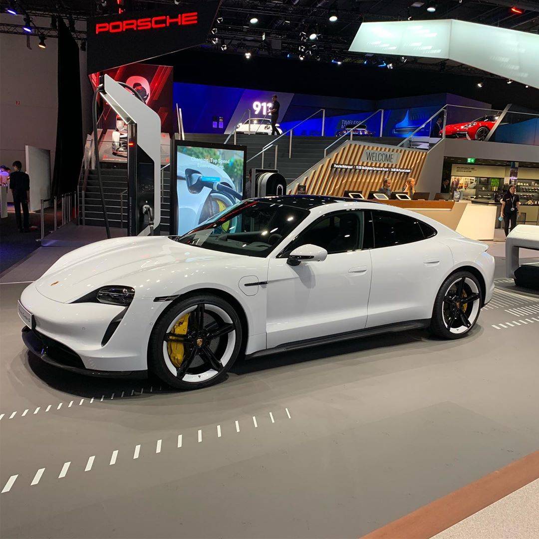 Porsche Taycan Frankfurt 2019 69601129_142124047010411_1149452049997360298_n