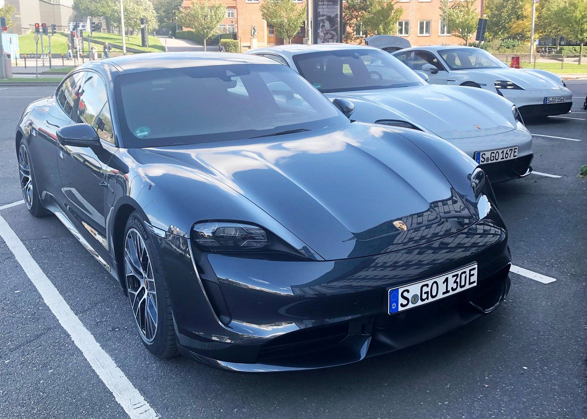 Porsche Taycan Taycans spotted in the wild Volcano-Grey-Metallic-Porsche-Taycan-Turbo