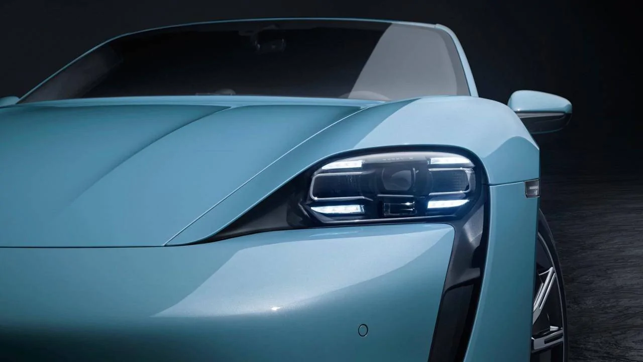 Porsche Taycan 2020 Taycan 4S Revealed by Porsche! low_taycan_4s_2019_porsche_ag-3