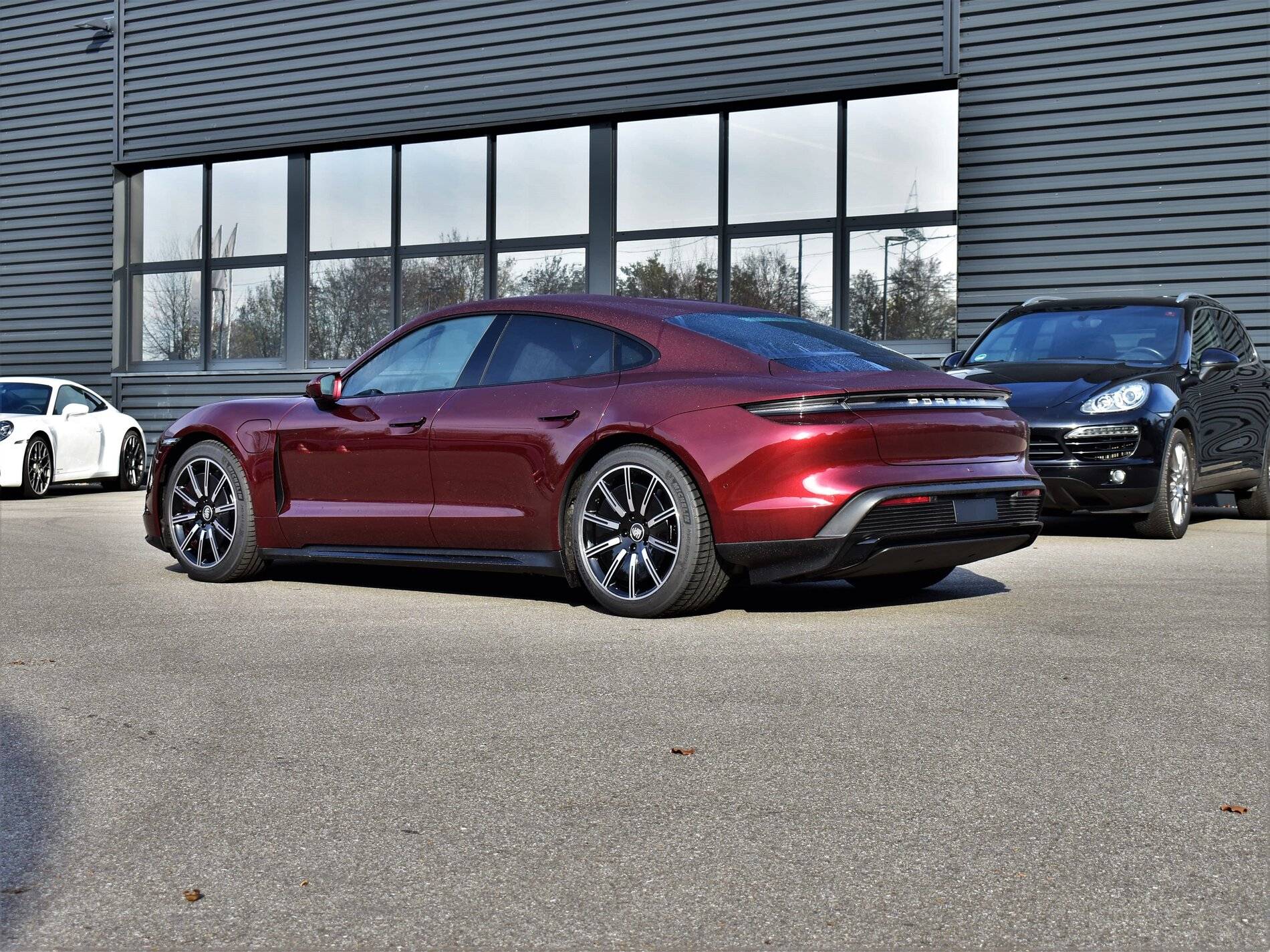Porsche Taycan My cherry red Taycan Turbo 3.JPG