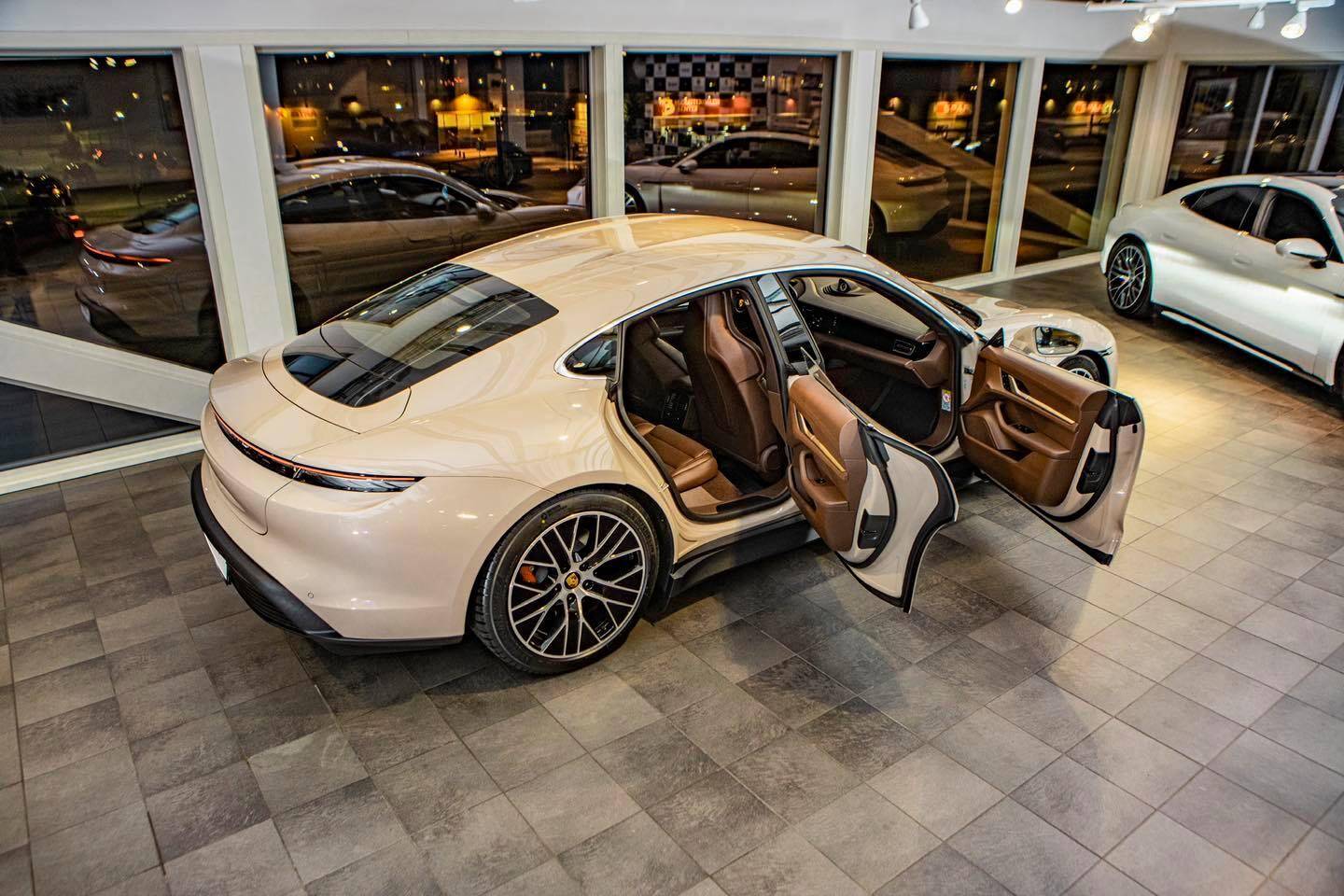 Porsche Taycan Just received my 4S in Coffee Beige / chalk beige interior 1605525828358