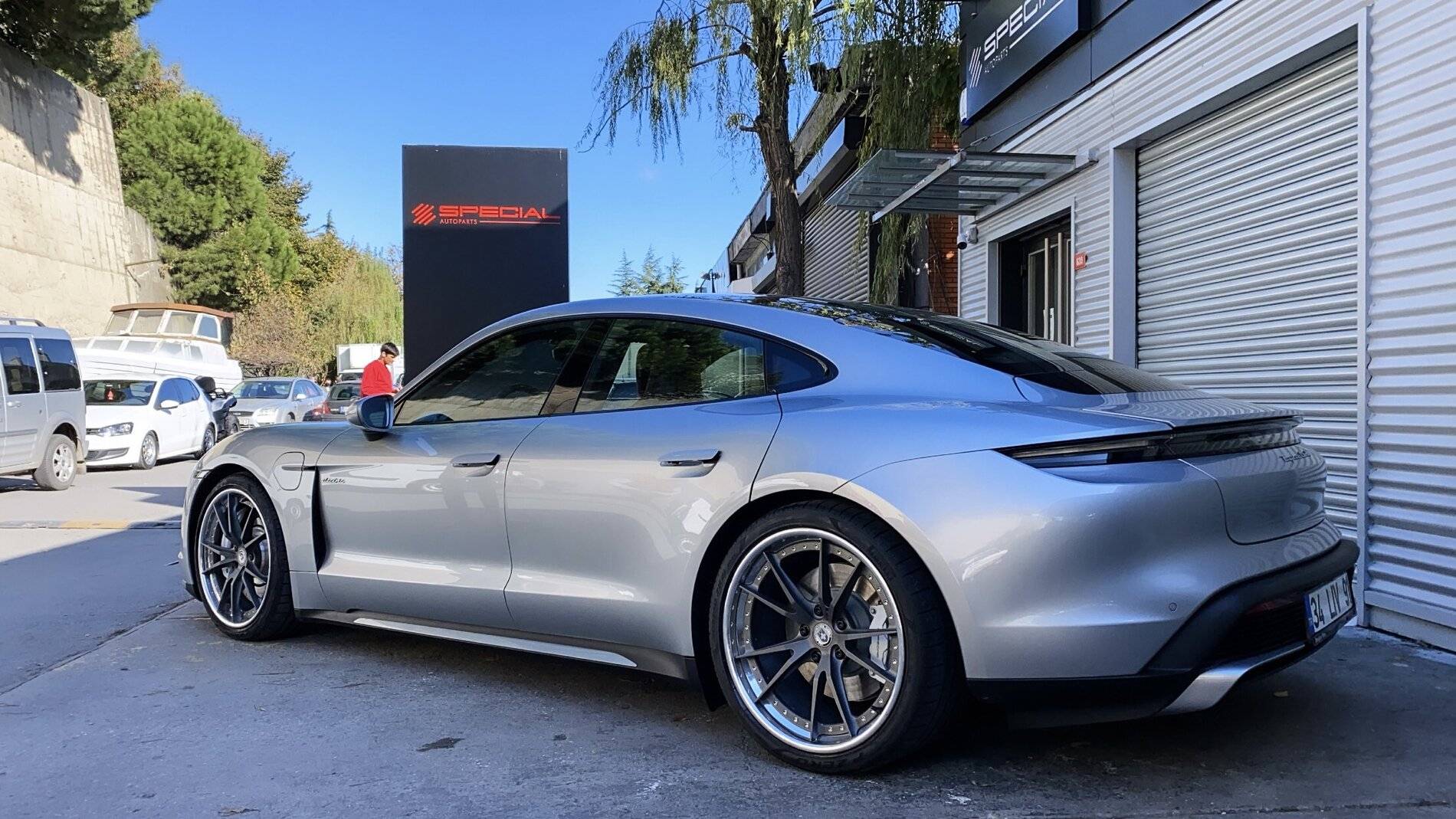 Porsche Taycan My new wheels - HRE S104 on Taycan Turbo B06F3437-521F-4B5C-8864-BEF24151B276