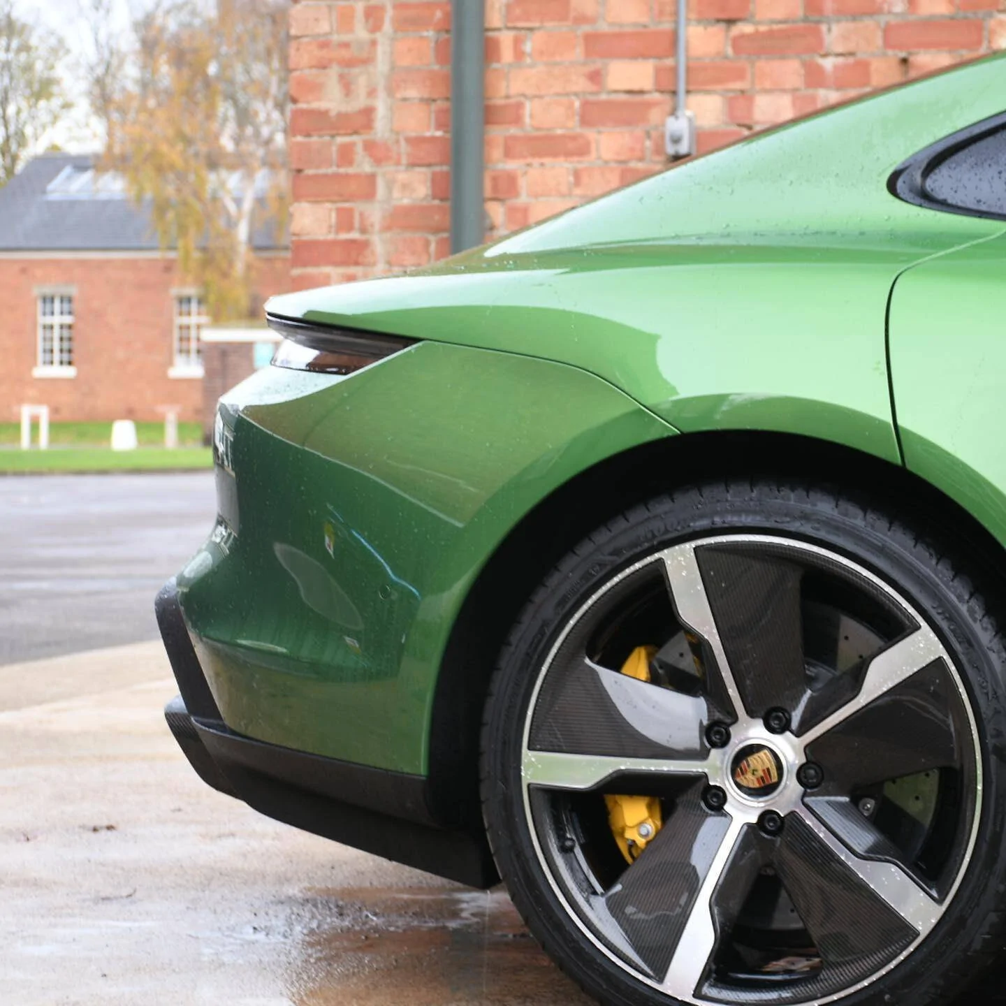 Porsche Taycan Another Mamba 1605900576304