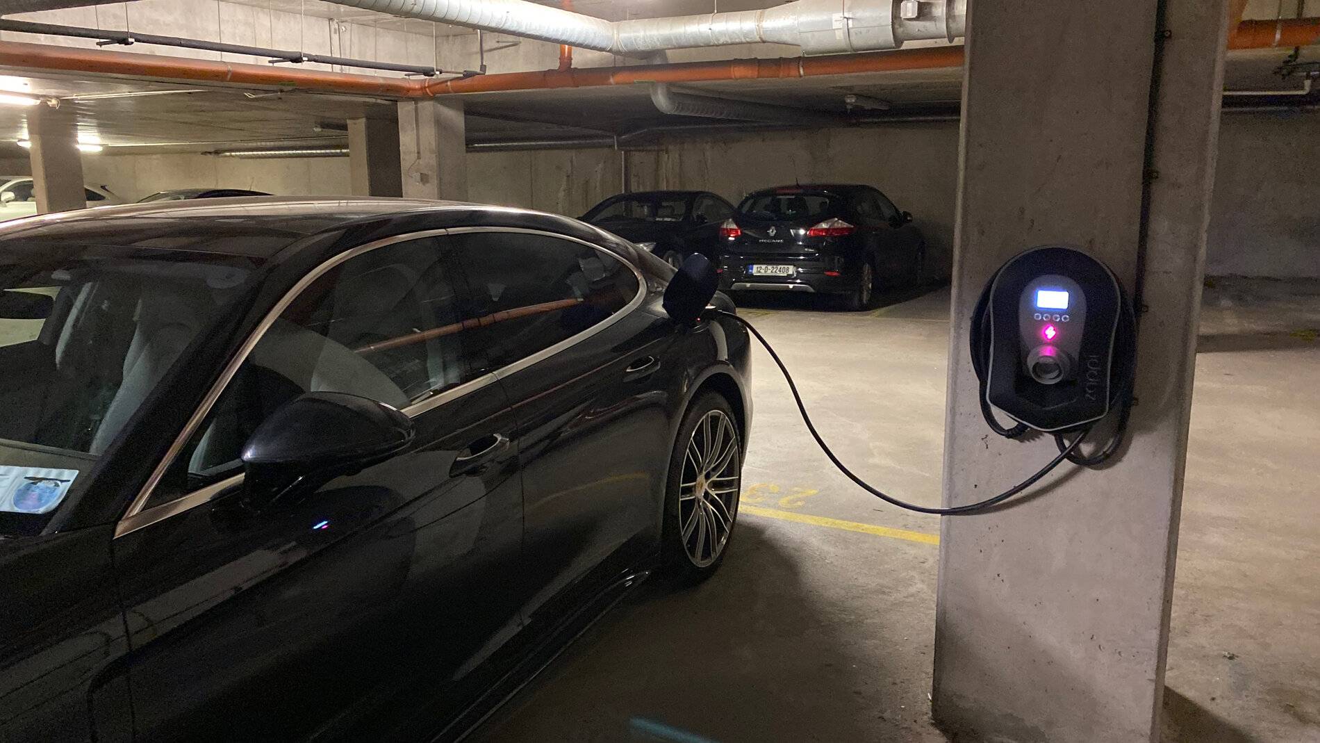 Porsche Taycan Show your home charging setup for your Taycan IMG_6239