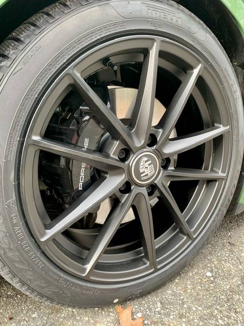 Porsche Taycan Winter wheels & offset 07026911-B778-4116-9E98-A023C31FC206