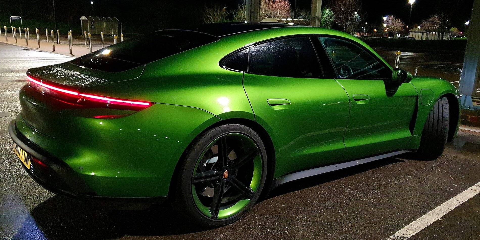 Porsche Taycan Another Mamba 20201118_201638