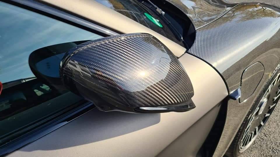 Porsche Taycan Aftermarket Taycan Carbon Fiber Parts 635A6ADB-6F27-4C6E-B7A0-57CD98E20AB9