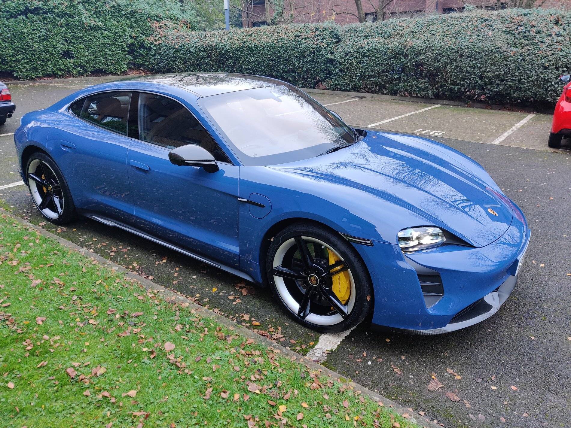 Porsche Taycan NEPTUNE BLUE Taycan Club IMG_20201128_151925