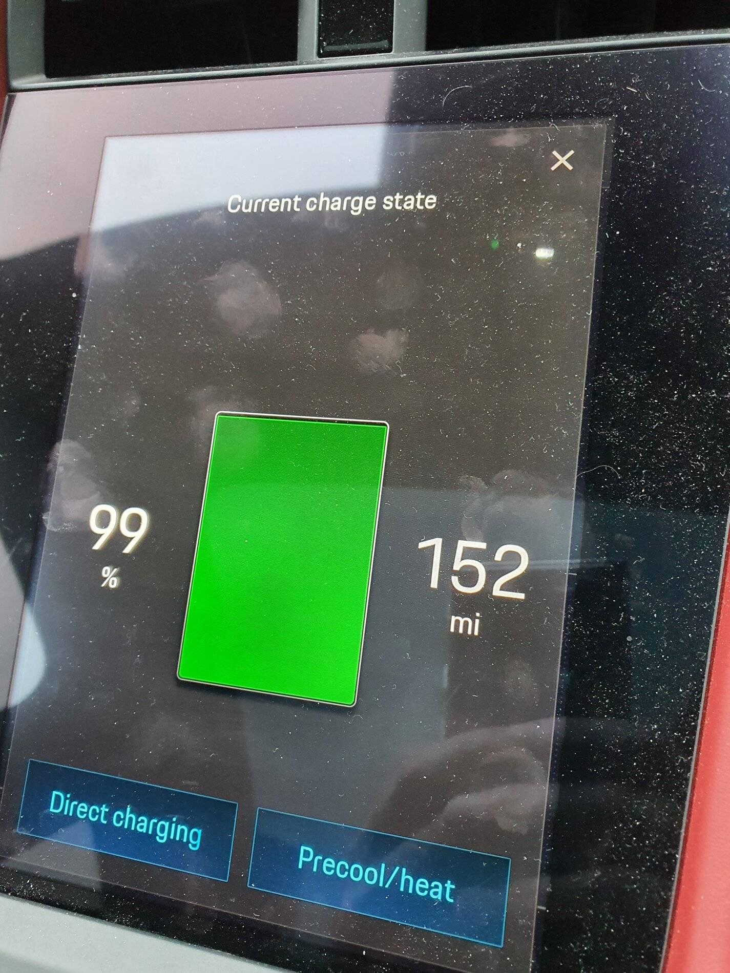 Porsche Taycan 100% charge showing 175 mile range 20201204_093457