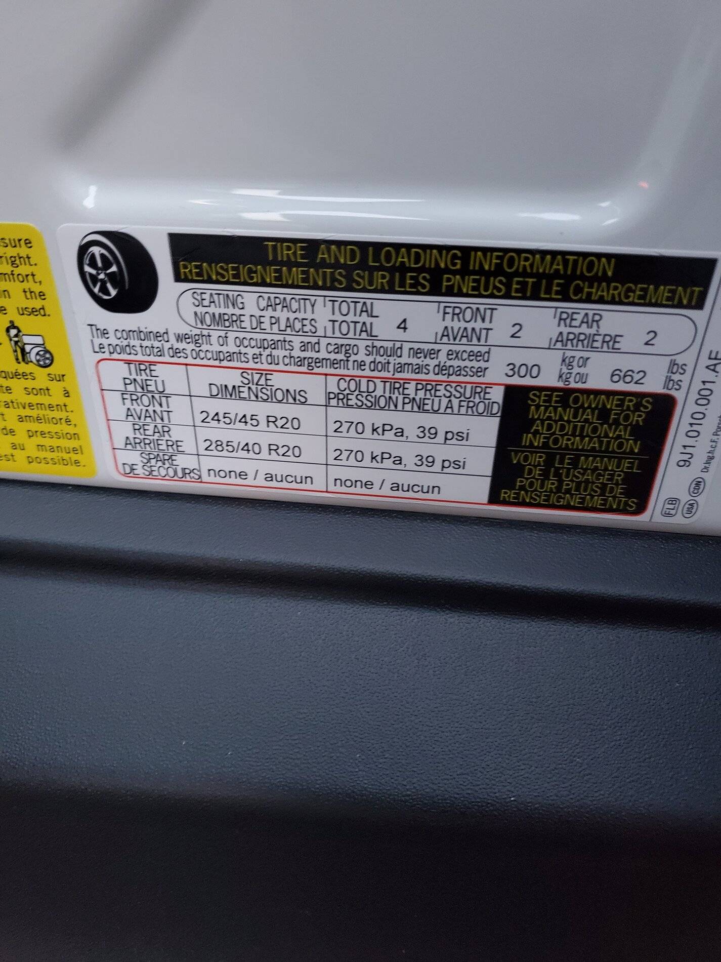 Porsche Taycan Taycan 4S maximum load only 662 lbs (300kg) ? 20201129_170059