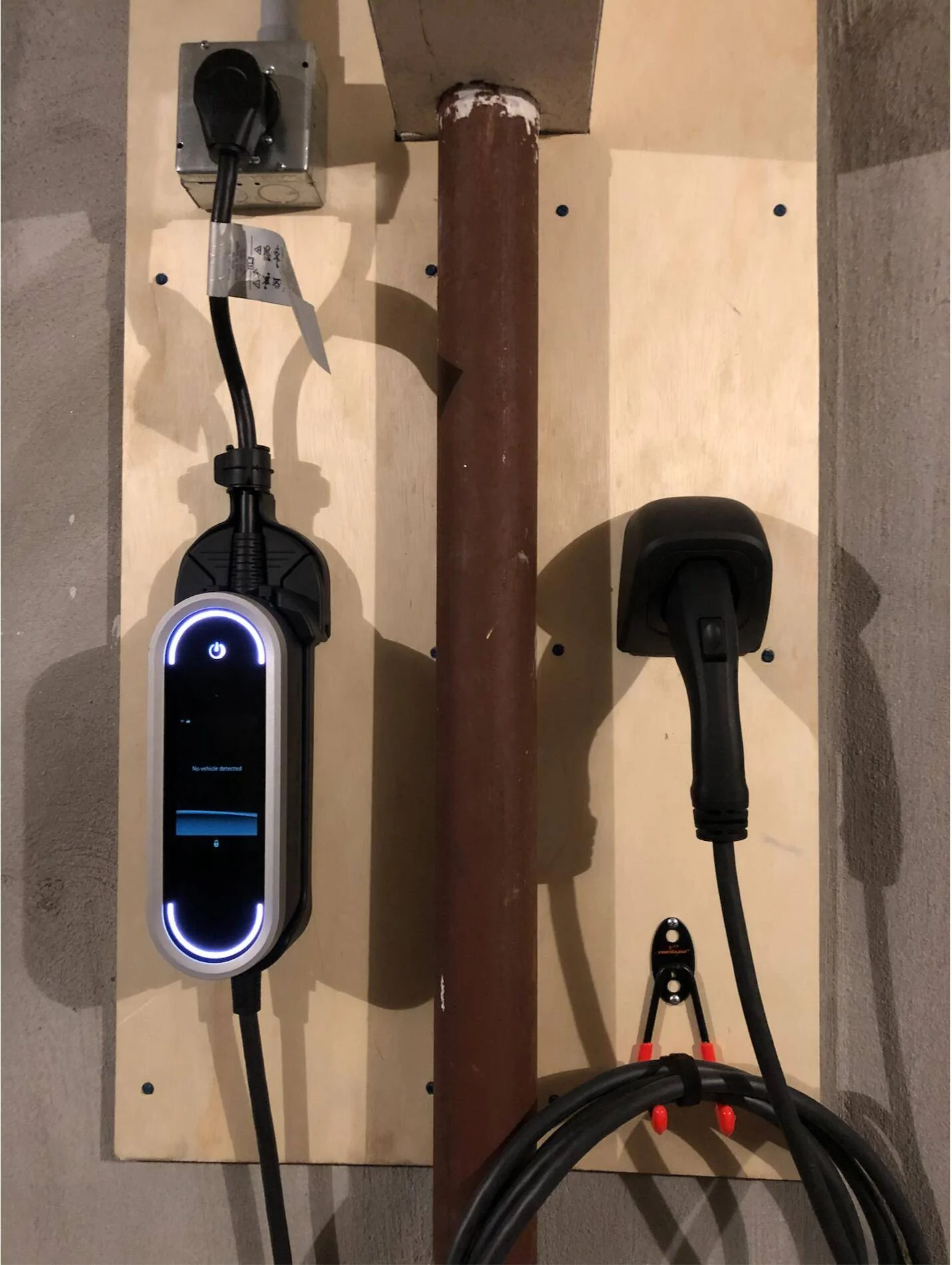 Porsche Taycan Show your home charging setup for your Taycan 1607206665965