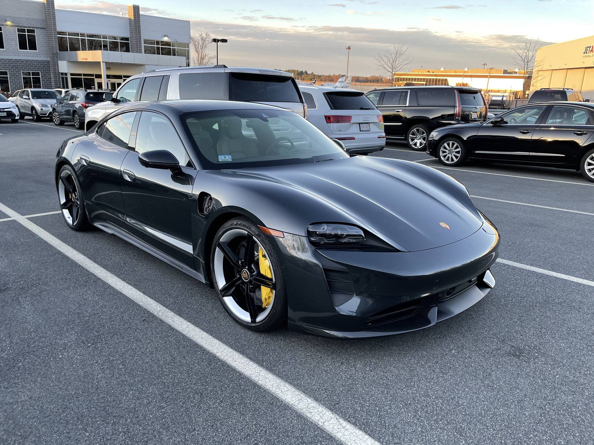 Porsche Taycan Helping a fellow Taycan Owner - Charge Port EB2A6F37-881F-427D-BBF0-EDE5FFB74792