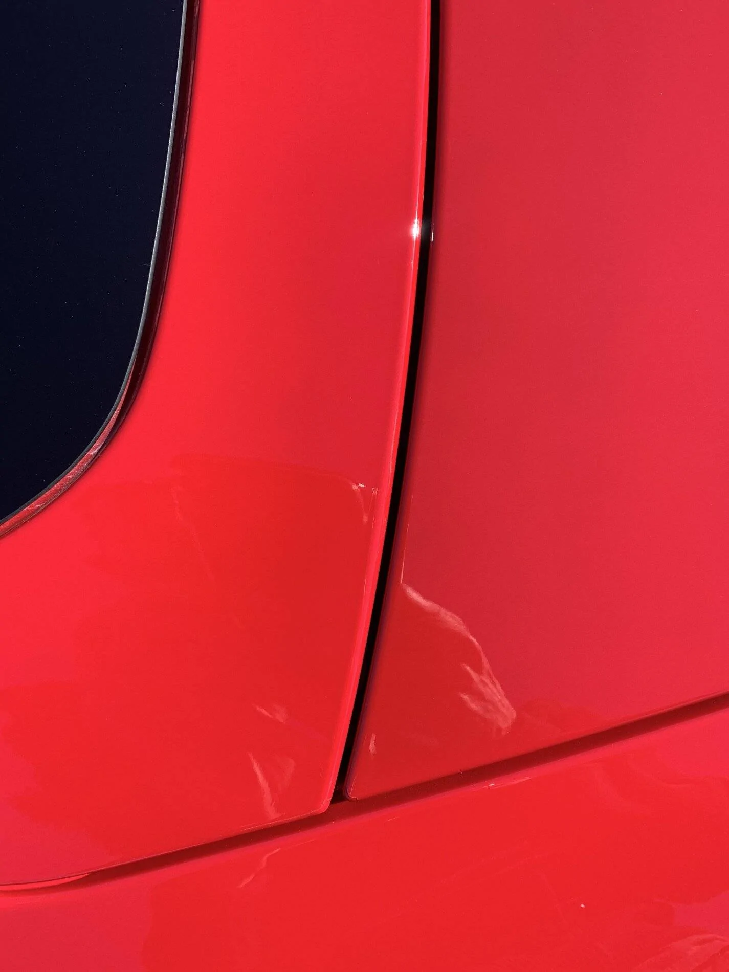 Porsche Taycan Does anyone else with full PPF have a seam like this? BCCA0991-ACAE-4215-A41E-AD65FB242073