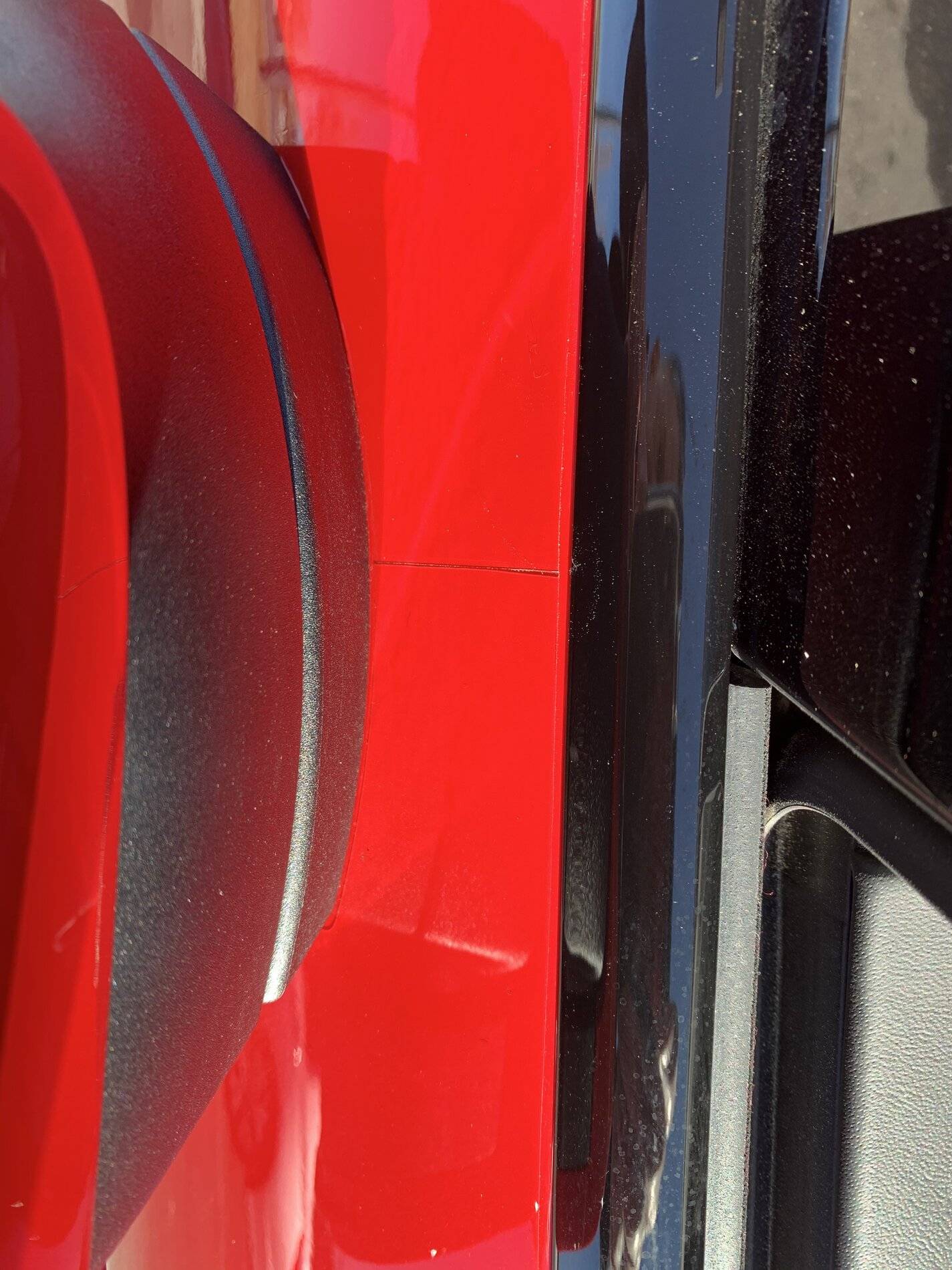 Porsche Taycan Does anyone else with full PPF have a seam like this? FC931B83-4523-48B9-A897-D4C22A6C793A