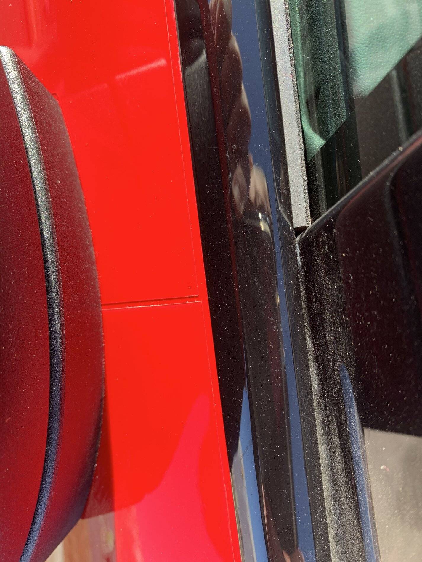Porsche Taycan Does anyone else with full PPF have a seam like this? A40B4D20-D5E2-44B9-8C68-C451D7F6C0E1