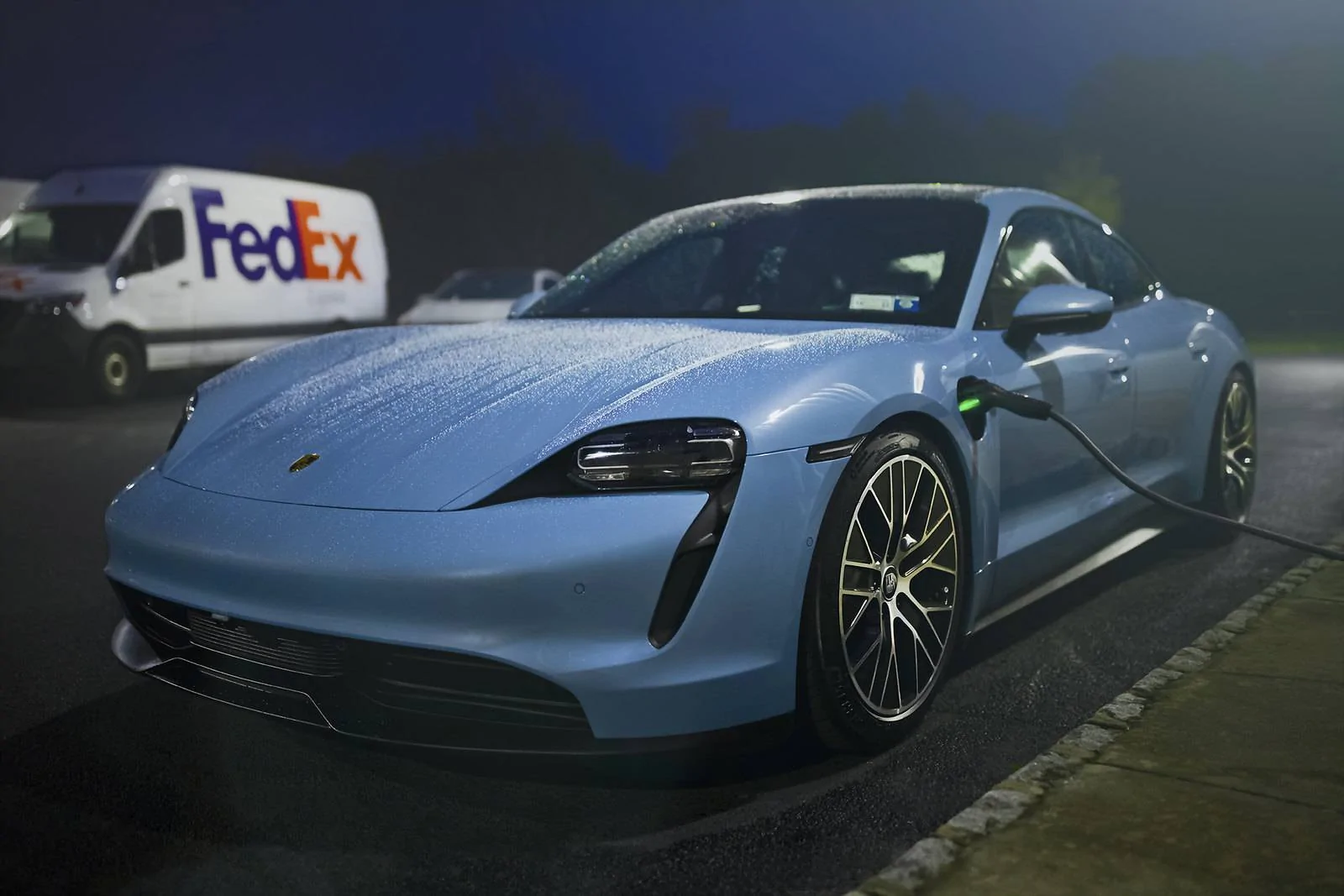 Porsche Taycan FROZEN BLUE Taycan Club 50544880401_95109b0812_h