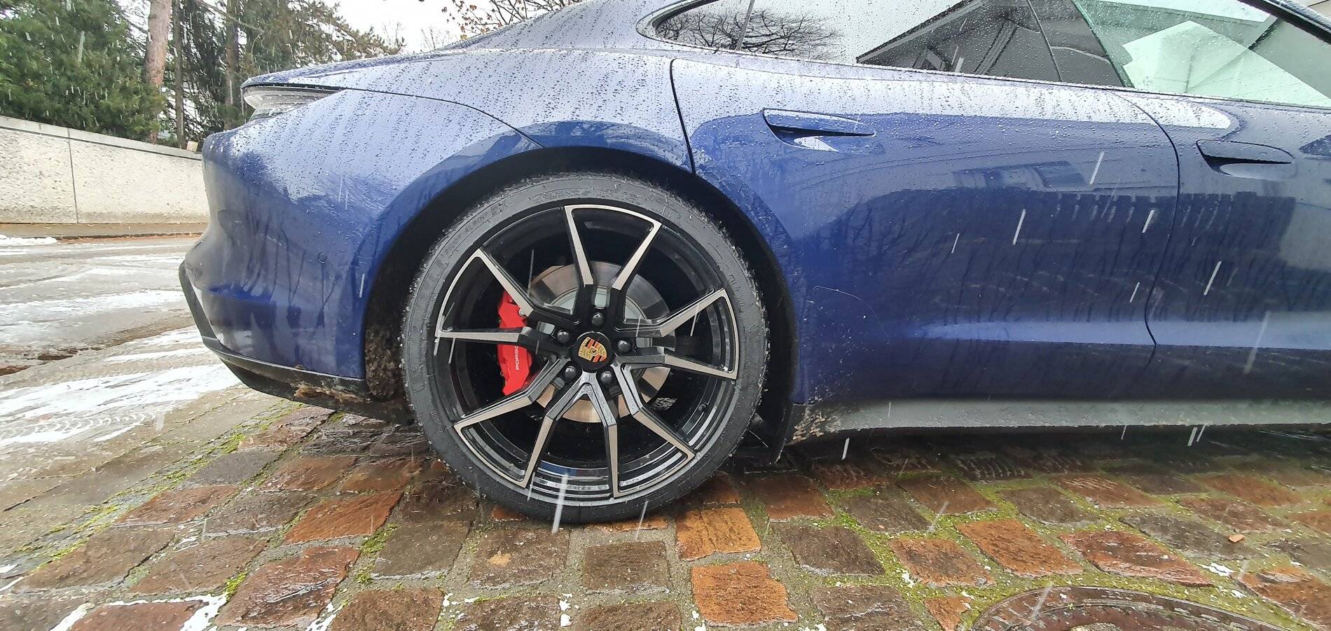Porsche Taycan 20 inch wheels on a Turbo S?  (Winter Wheels) T4S_Winterwheels-5