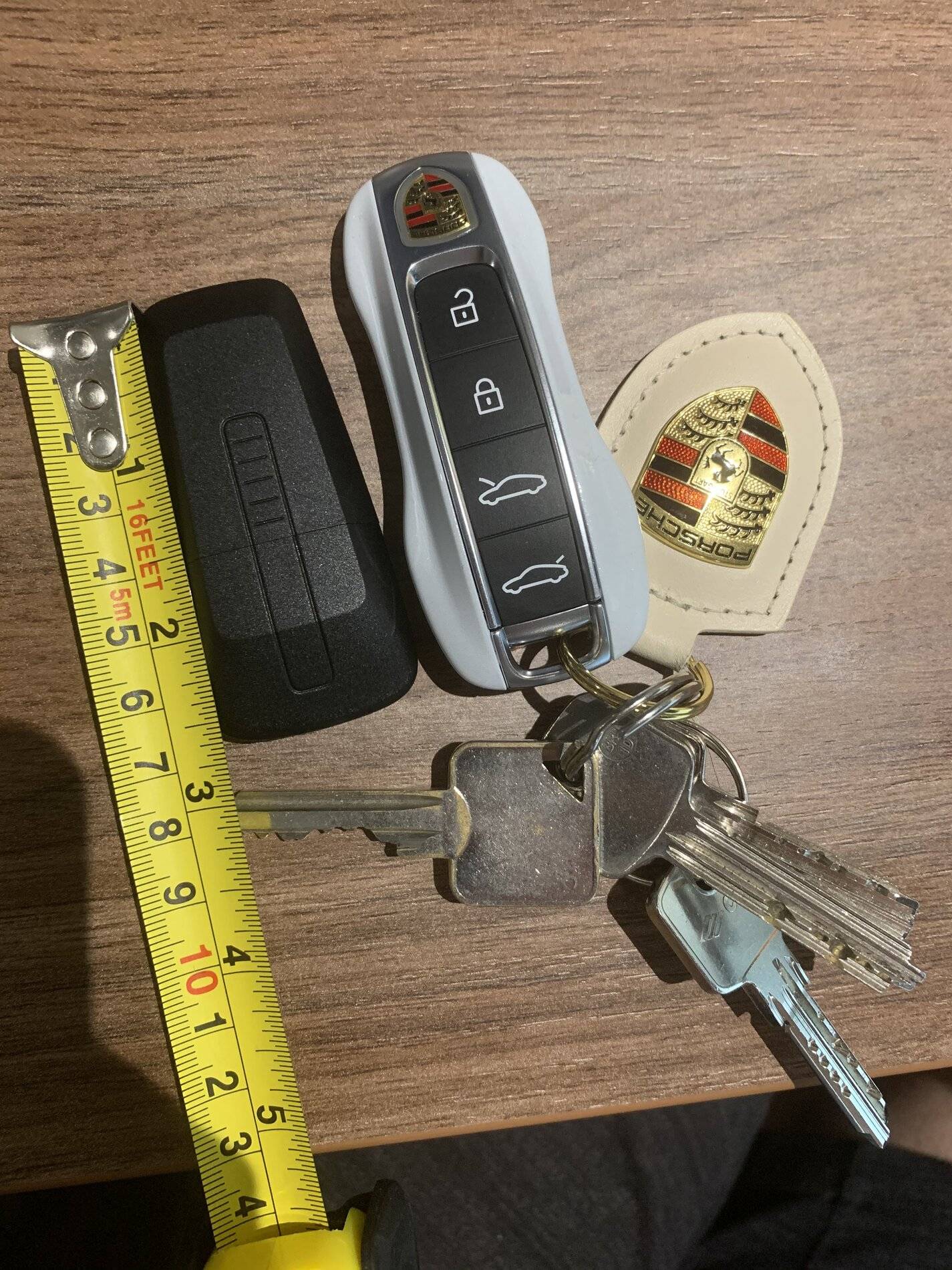 Porsche Taycan Tracker Fob Pouch 2020-12-10 16.21.40
